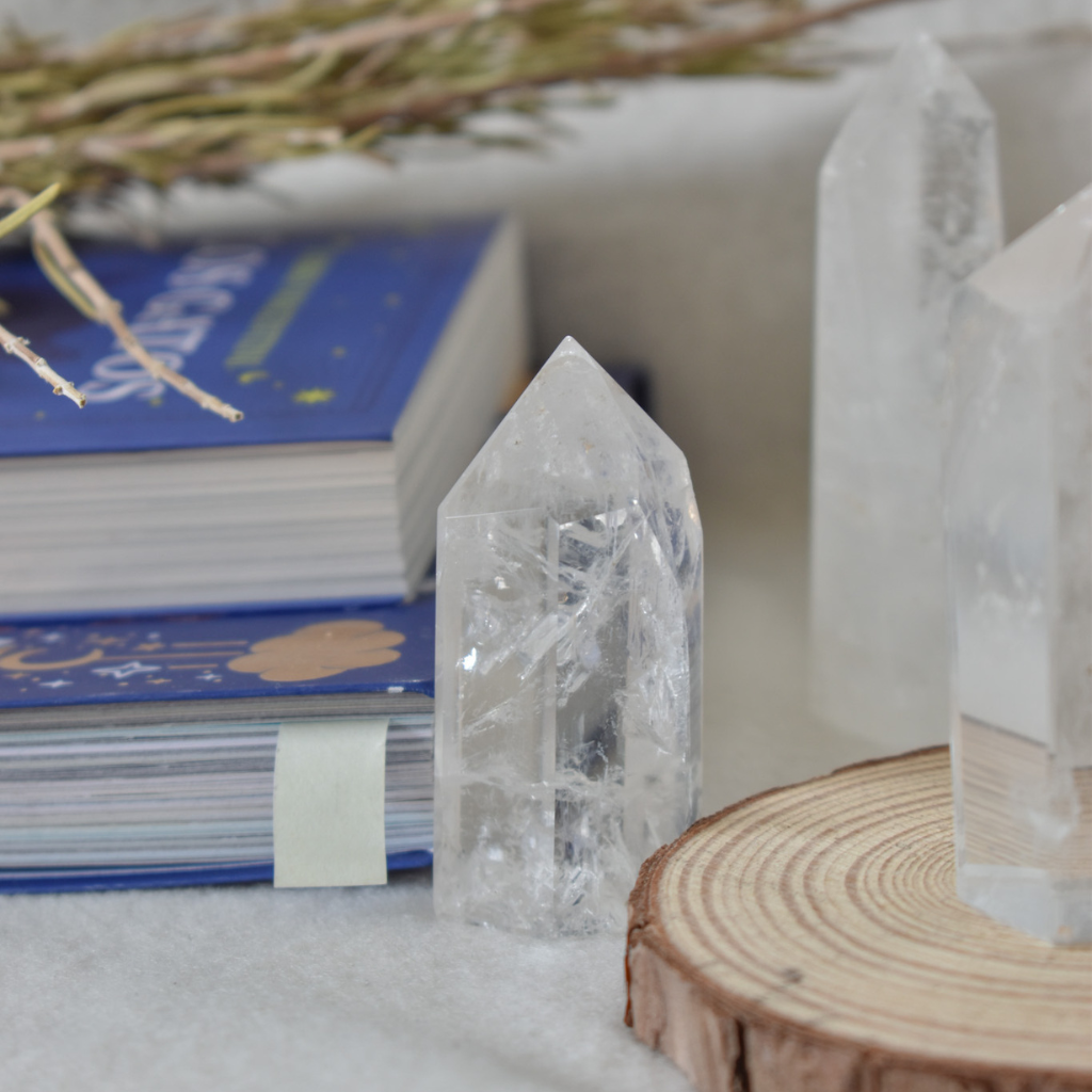 Punta de Cuarzo Cristal Natural | Limpieza, armonía y claridad