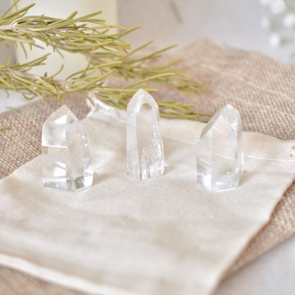 3 Mini Puntas de Cuarzo Cristal