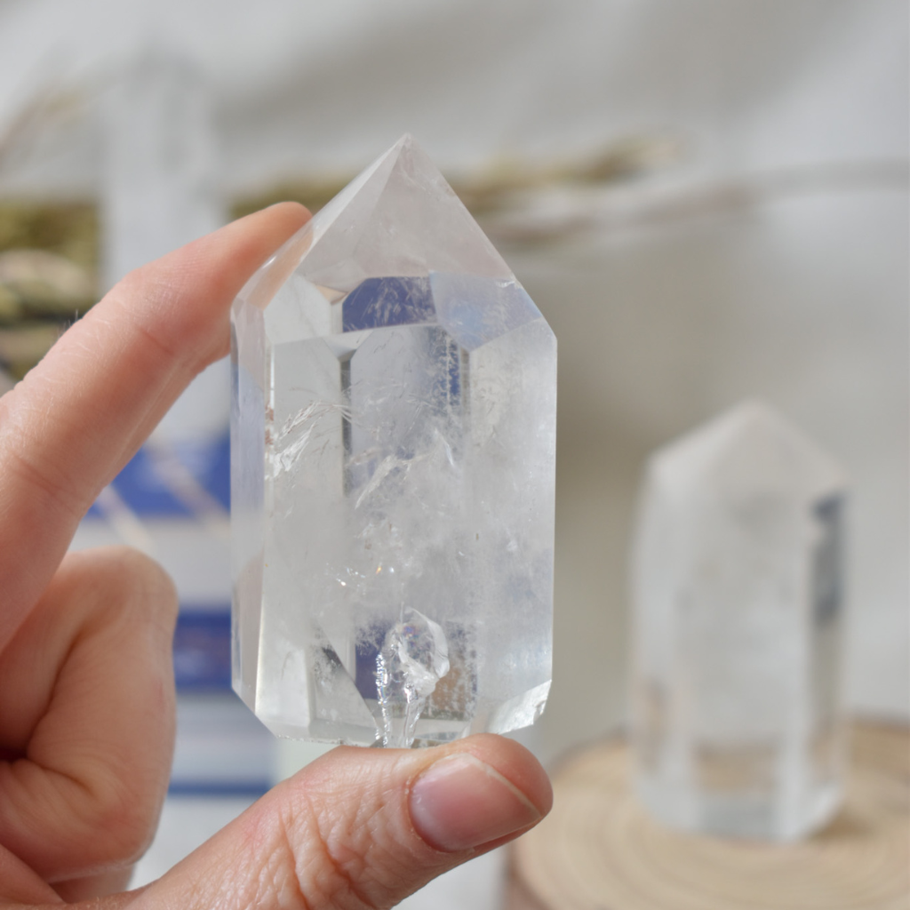 Punta de Cuarzo Cristal Natural | Limpieza, armonía y claridad