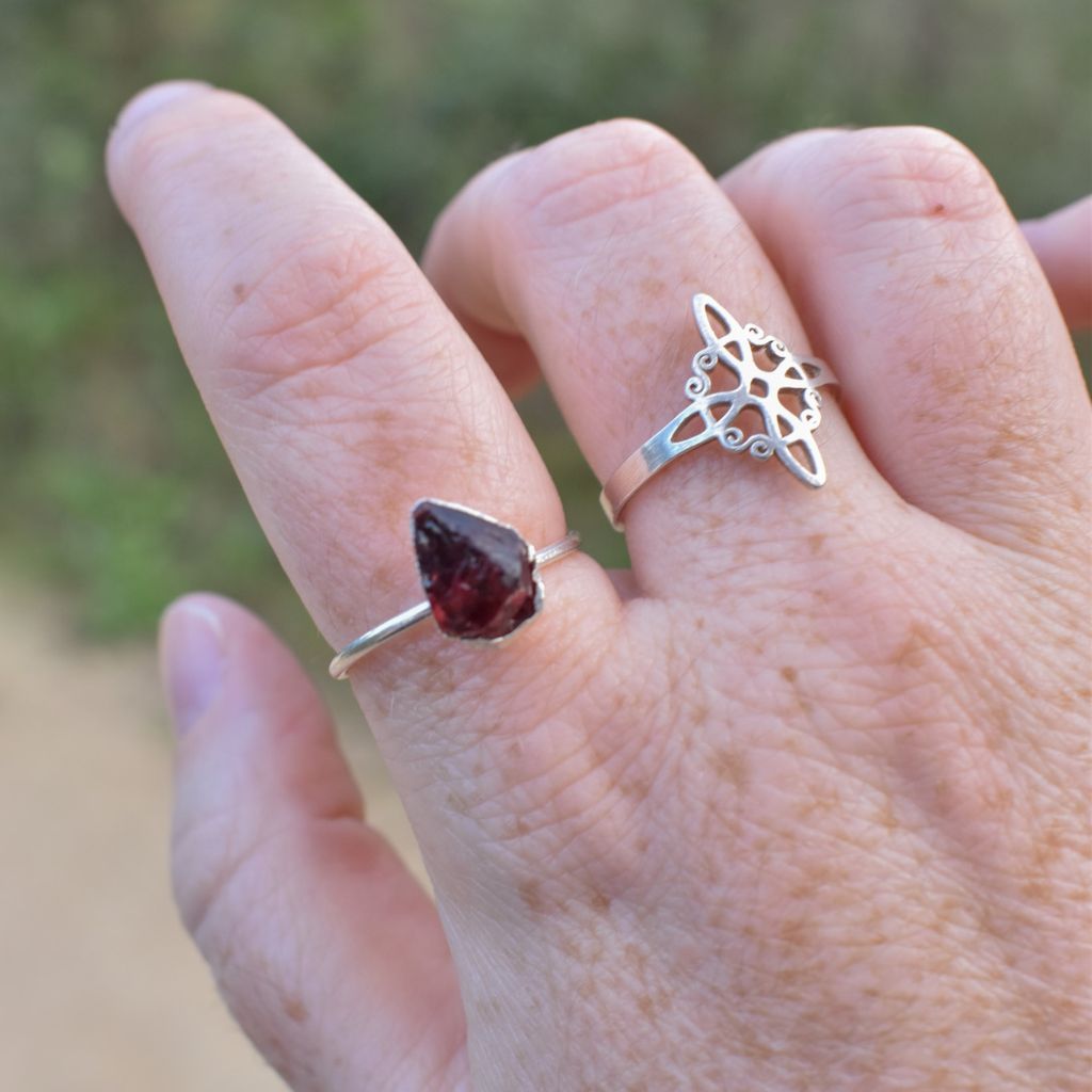 Anillo Druzy | Granate – Poder, pasión y confianza