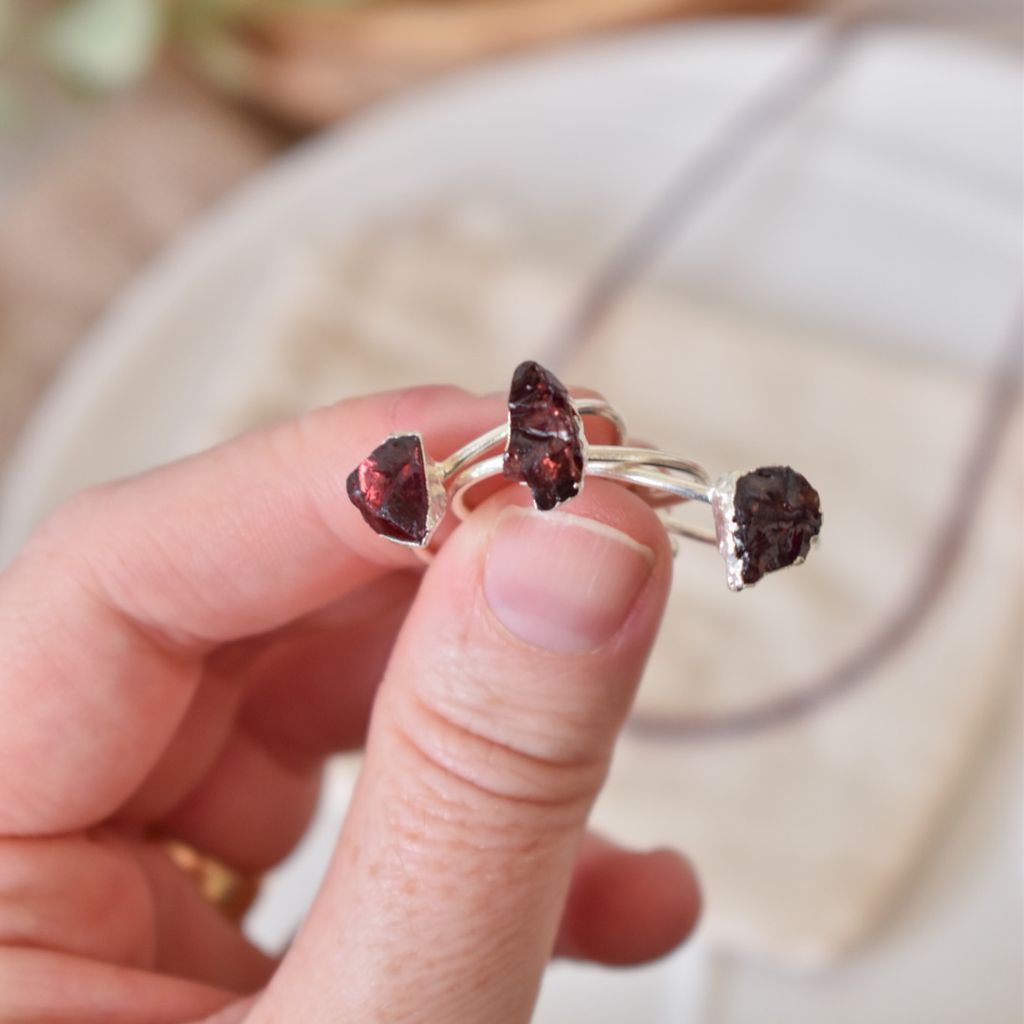 Anillo Druzy | Granate – Poder, pasión y confianza