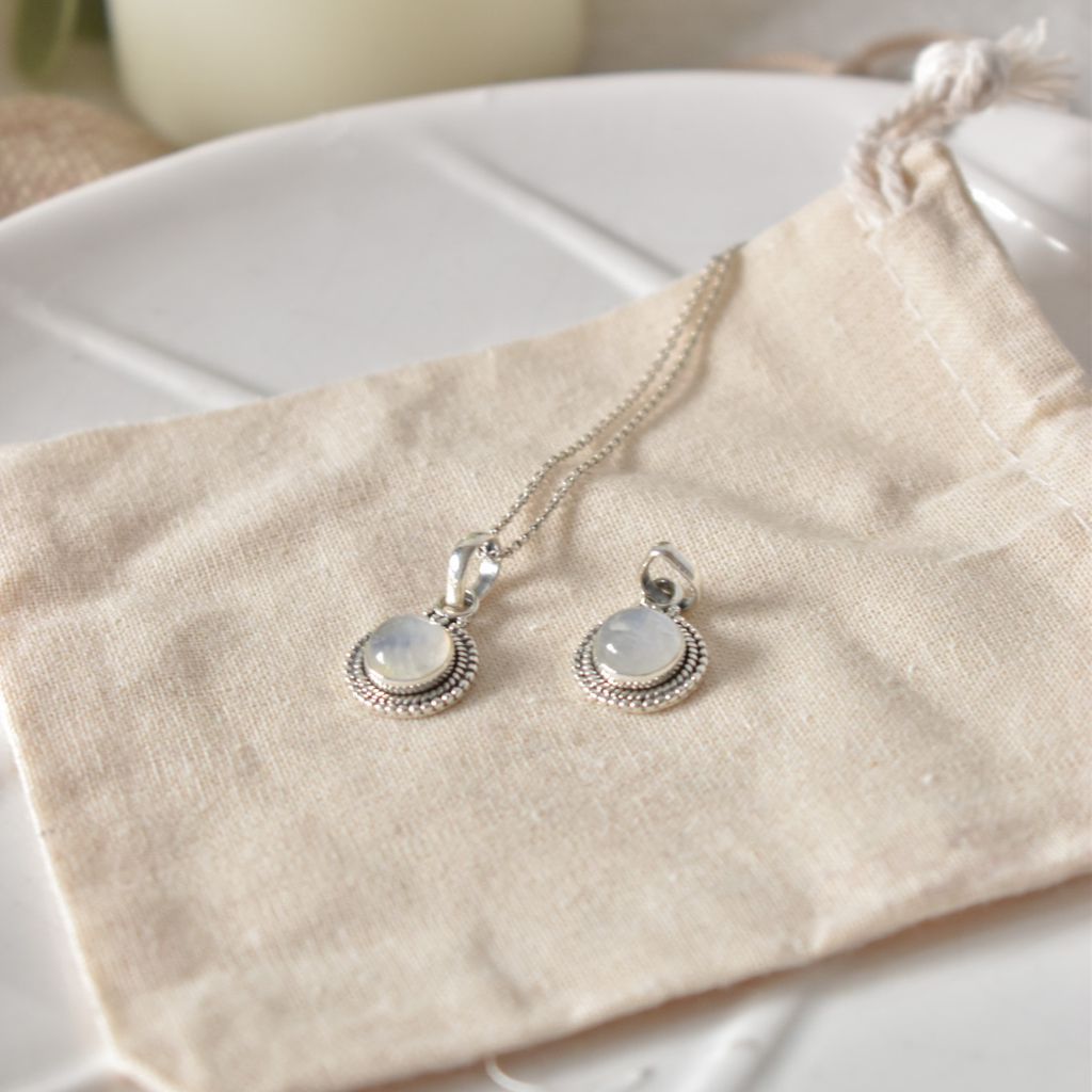 Colgante Selene Piedra Luna | Protección emocional y energía lunar