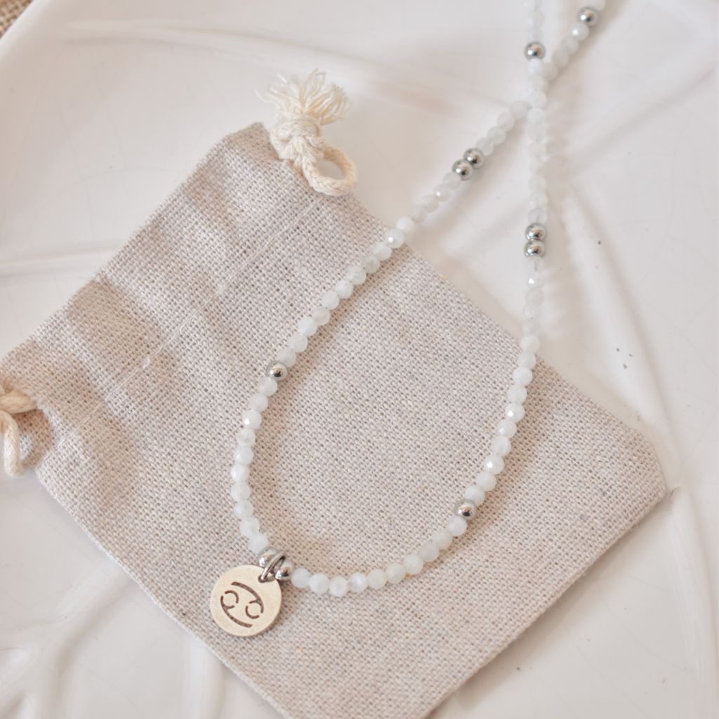 Collar Astra | Signo Zodiacal y Piedra Luna