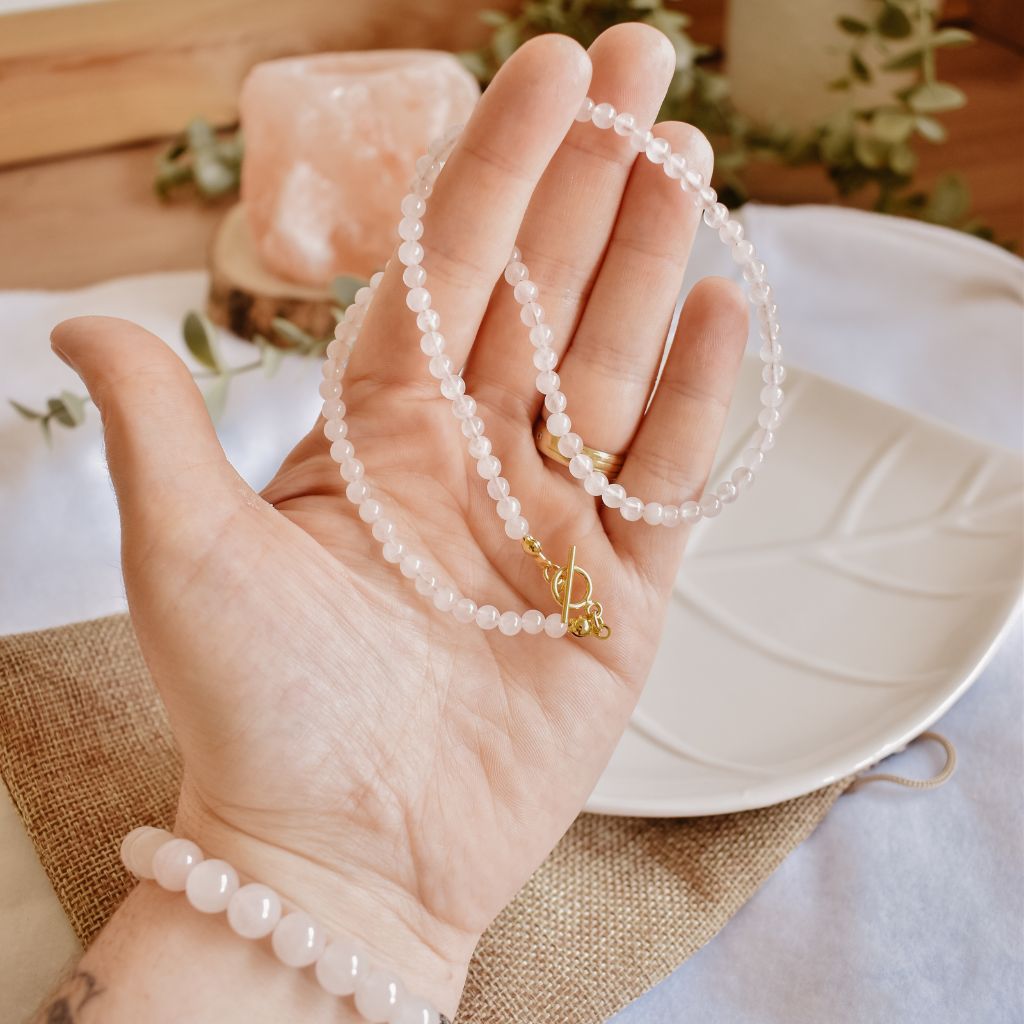 Collar Lyra | Cuarzo rosa - Amor propio