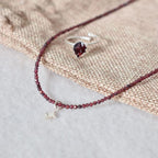 Pack Vega | Gargantilla y anillo de granate | Protección y recuerdo