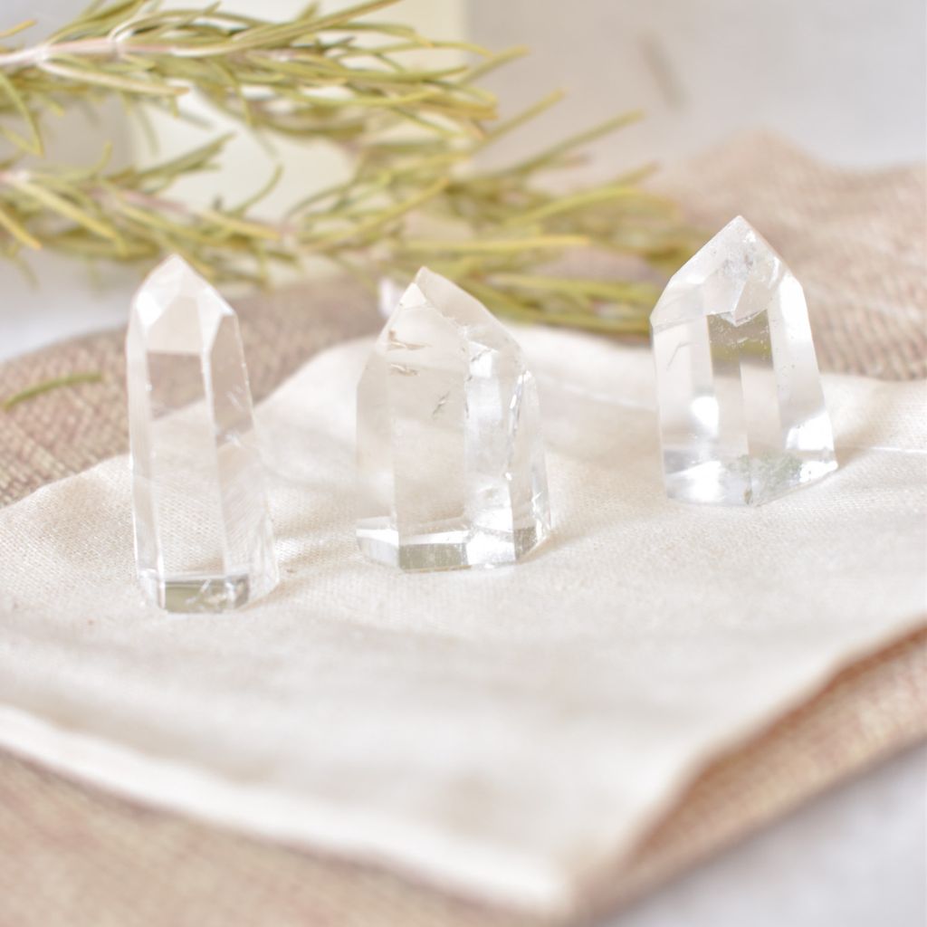 3 Mini Puntas de Cuarzo Cristal